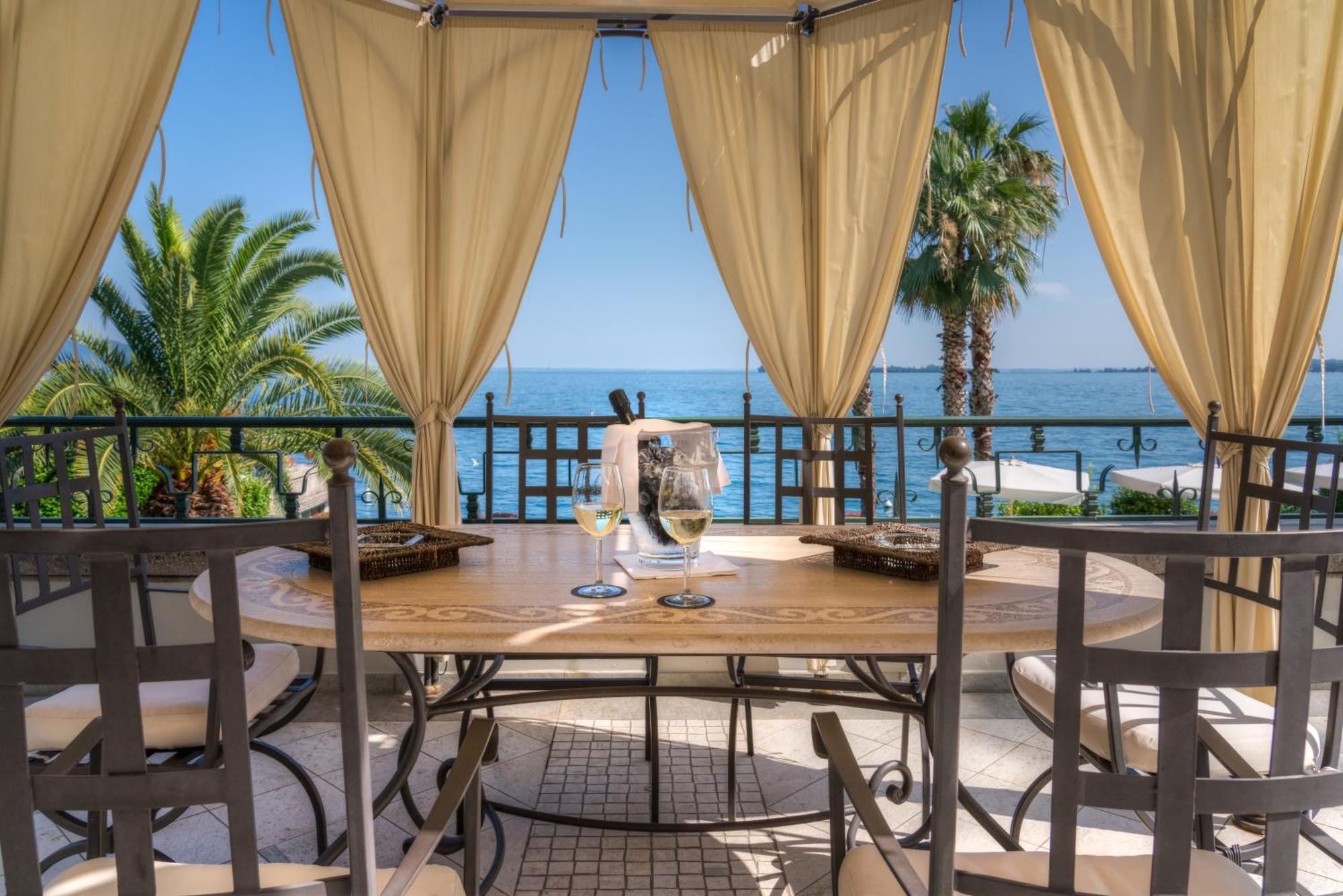 Hotel Villa Capri Гардоне-Рив'єра Екстер'єр фото